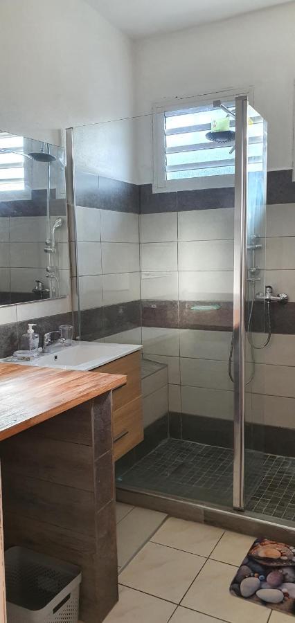 Appartement Meublé chez Gilbert à Le Tampon Extérieur photo